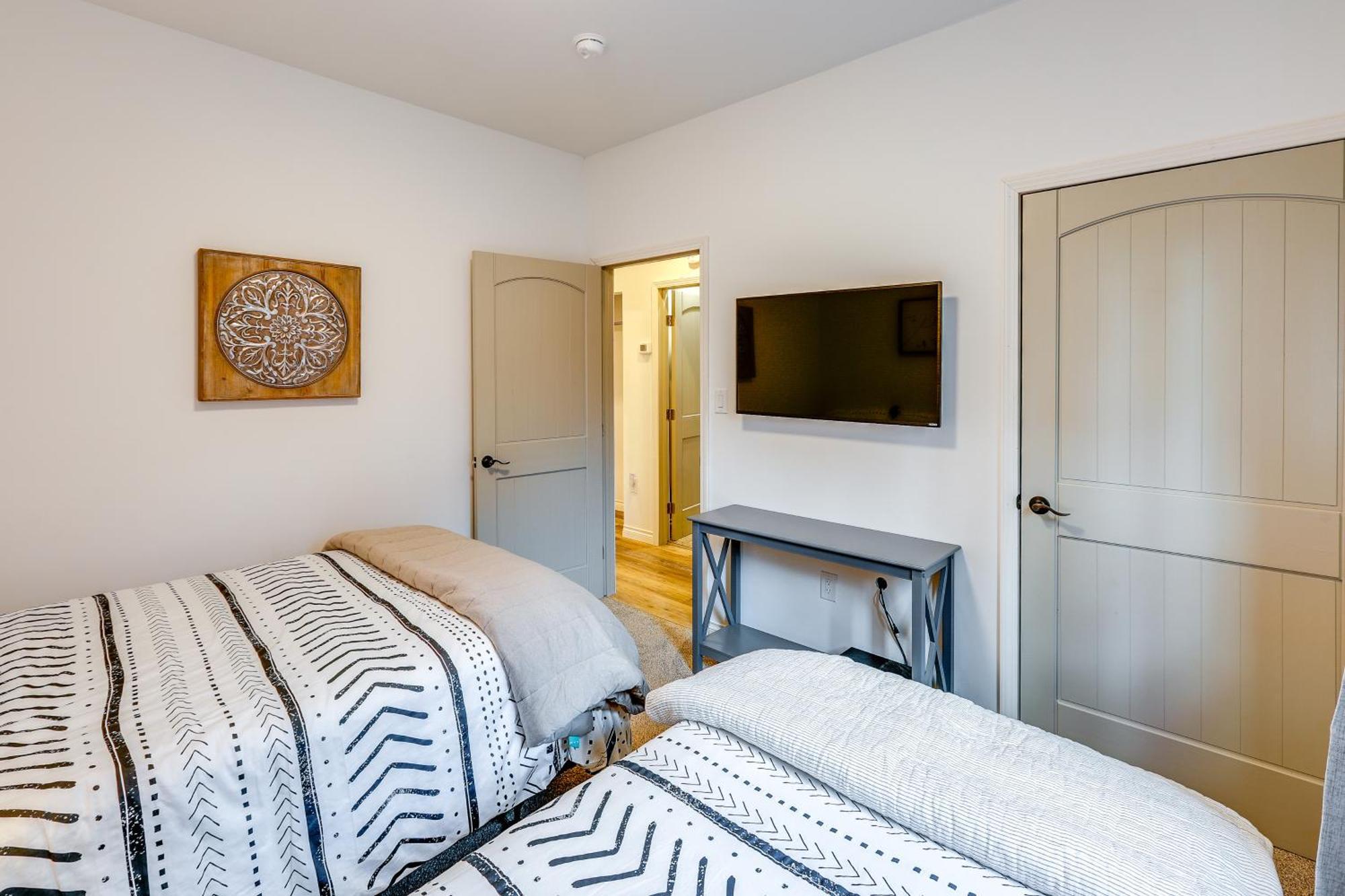 Convenient Fairbanks Guest Suite With Grill! Екстер'єр фото