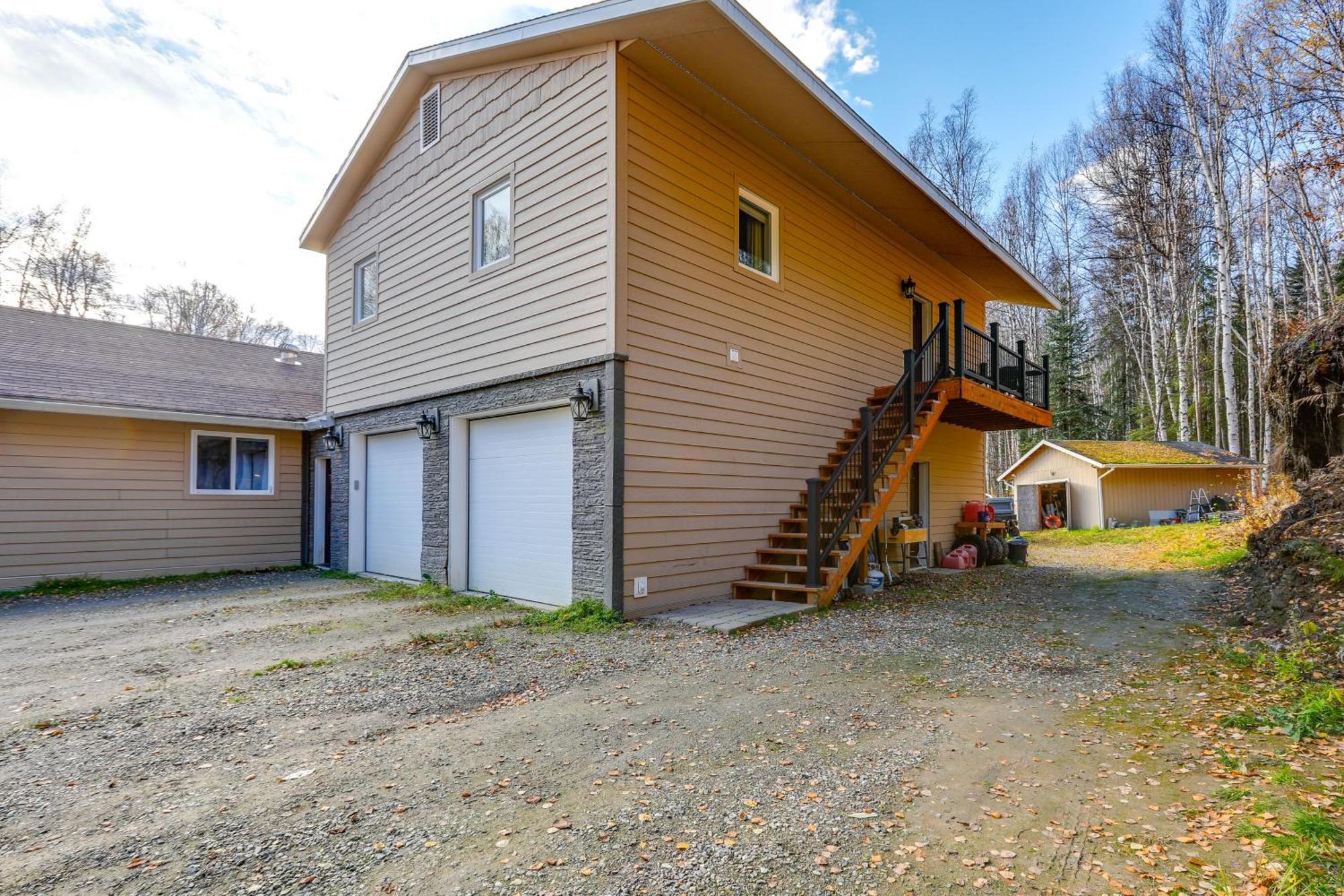 Convenient Fairbanks Guest Suite With Grill! Екстер'єр фото